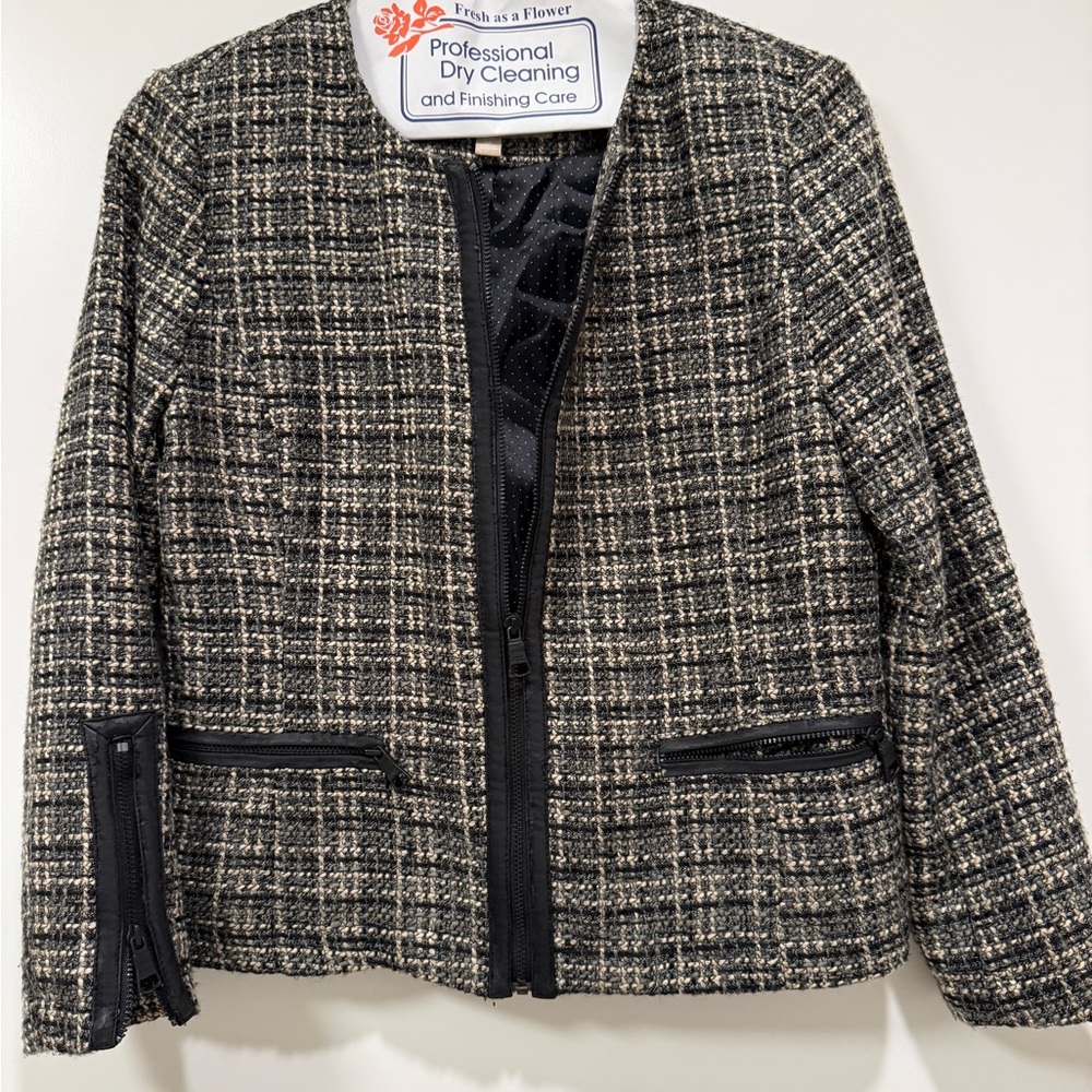 Banana Republic Women’s Blazer